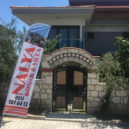 Nalya Konak Havuzlu * Cesme